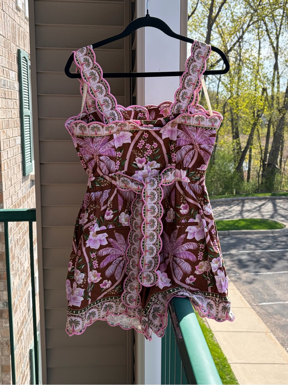 🆕🌿🌸FARMRio Palm Dream Brown Linen Romper M Tropical Floral Scalloped Trim Resort - Picture 4 of 17